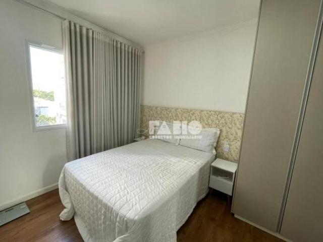 Apartamento para venda em Jardim Urano de 85.00m² com 3 Quartos, 1 Suite e 2 Garagens