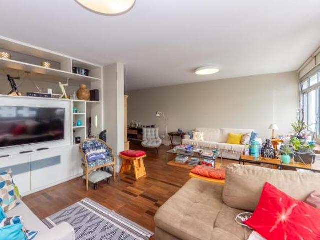 Apartamento para venda em Jardim Paulista com 2 quartos, sendo 1 suíte, 129m²