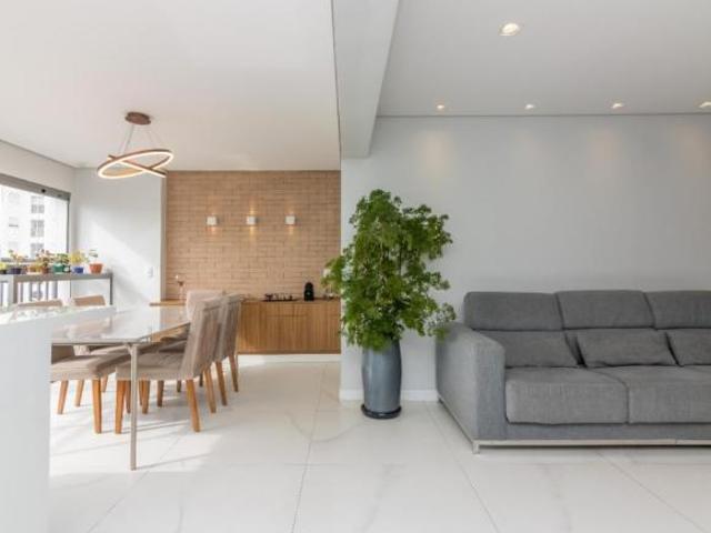 Apartamento para venda em Jardim Prudência com 4 quartos, sendo 2 suítes, 150m²