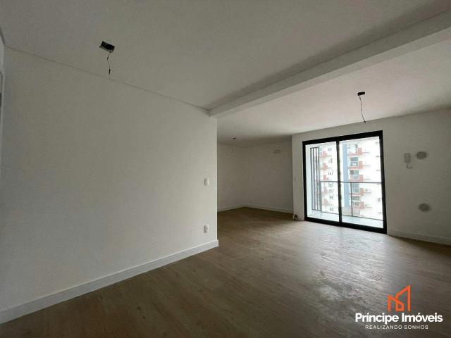 Apartamento para Venda em Joinville/SC Atiradores 3 Quartos