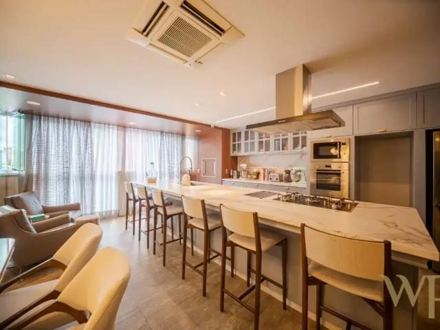 Apartamento para Venda em Joinville/SC Atiradores 4 Quartos