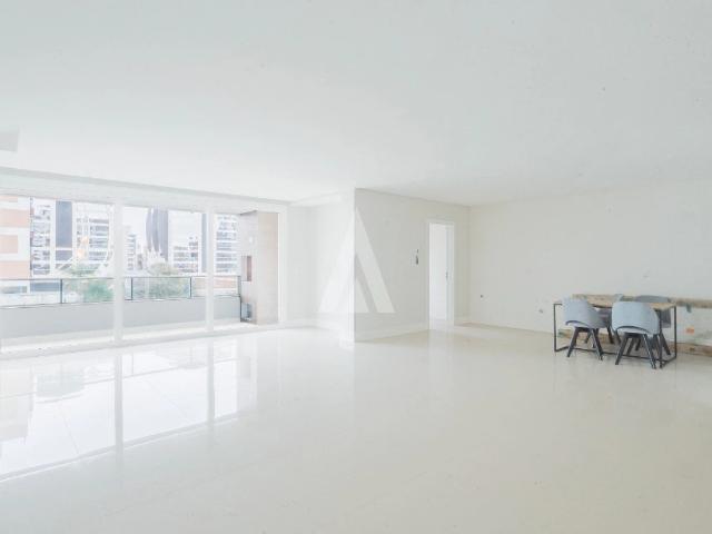 Apartamento para Venda em Joinville/SC América 4 Quartos