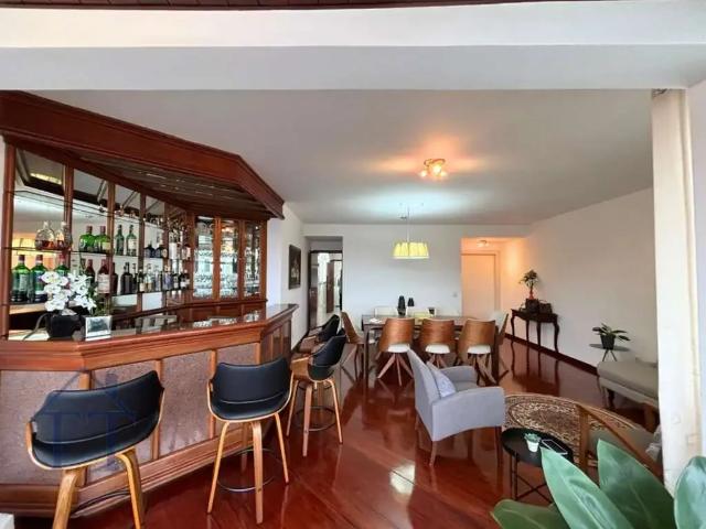 Apartamento para Venda em Joinville/SC Bucarein 4 Quartos