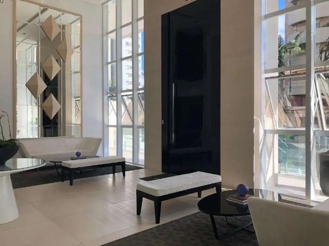 Apartamento para Venda em Joinville/SC Centro 4 Quartos