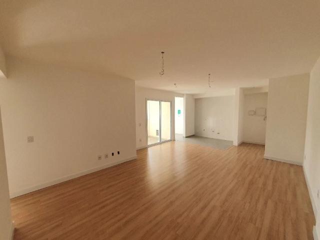 Apartamento para Venda em Joinville/SC Centro 3 Quartos