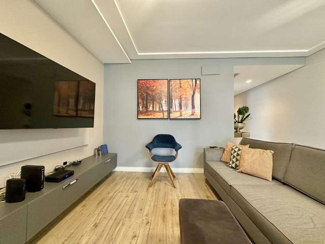 Apartamento para Venda em Joinville/SC Centro 3 Quartos