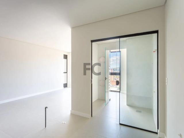 Apartamento para Venda em Joinville/SC Centro 3 Quartos