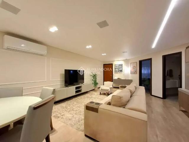 Apartamento para Venda em Joinville/SC Centro 3 Quartos