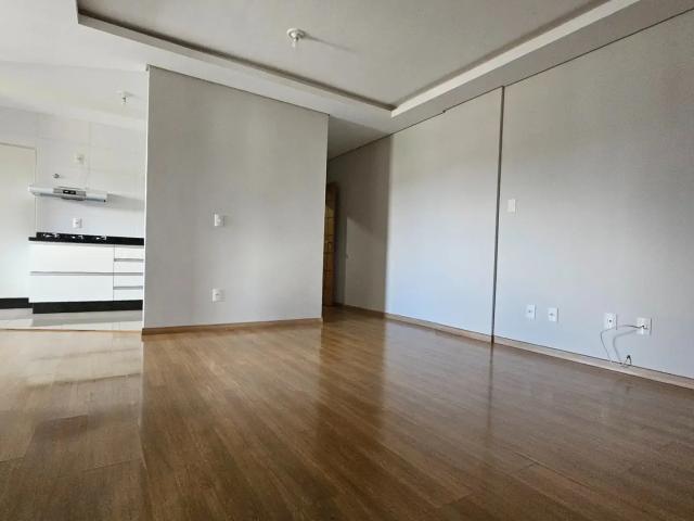 Apartamento para Venda em Joinville/SC Costa e Silva 3 Quartos