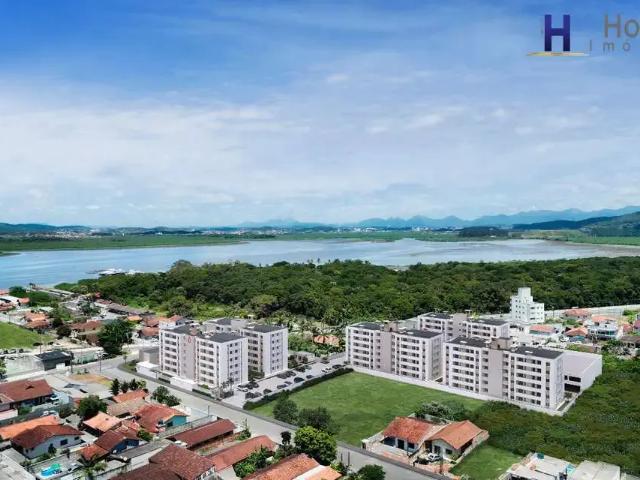 Apartamento para Venda em Joinville/SC Espinheiros 2 Quartos