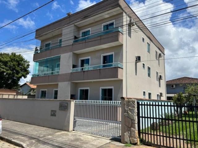 Apartamento para Venda em Joinville/SC Jardim Iririú 2 Quartos