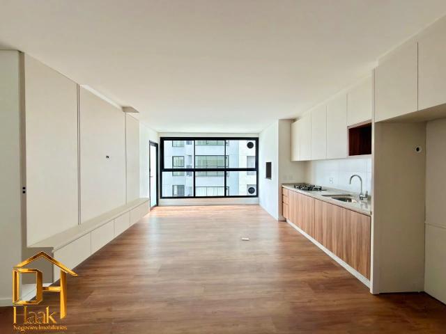 Apartamento para Venda em Joinville/SC Santo Antônio 3 Quartos
