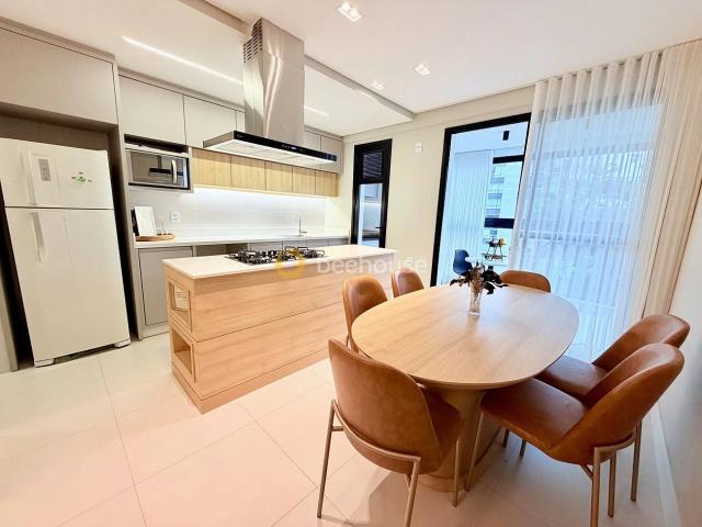 Apartamento para Venda em Joinville/SC Santo Antônio 3 Quartos
