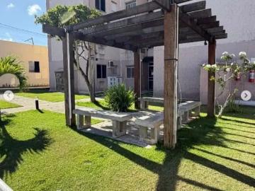 Apartamento para Venda em Lauro de Freitas/BA Alto do Picuaia 2 Quartos