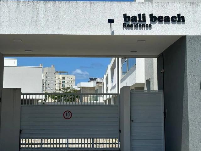 Apartamento para Venda em Lauro de Freitas/BA Buraquinho 2 Quartos