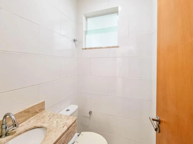 Apartamento para Venda em Lauro de Freitas/BA Buraquinho 3 Quartos