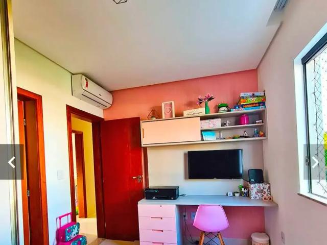 Apartamento para Venda em Lauro de Freitas/BA Buraquinho 3 Quartos