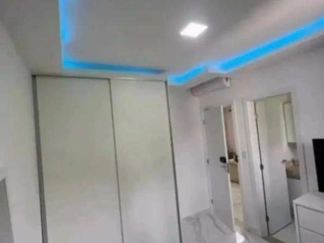 Apartamento para Venda em Lauro de Freitas/BA Buraquinho 3 Quartos