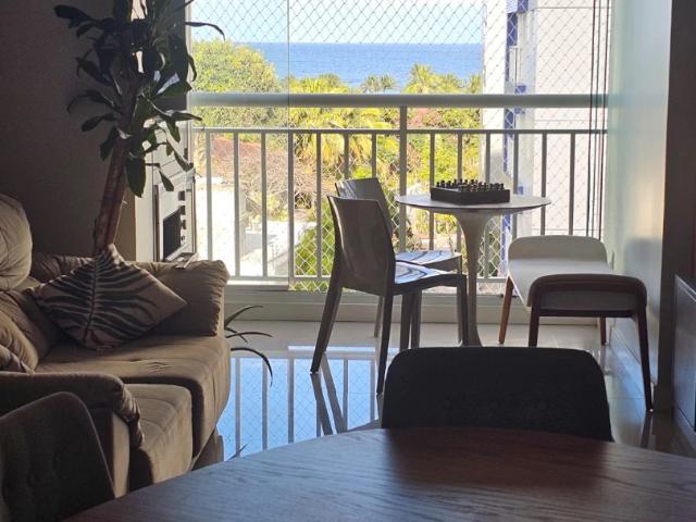 Apartamento para Venda em Lauro de Freitas/BA Buraquinho 3 Quartos