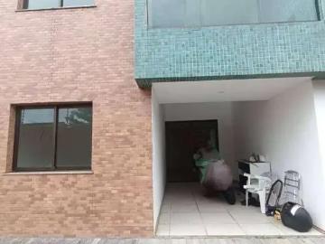 Apartamento para Venda em Lauro de Freitas/BA Buraquinho 4 Quartos