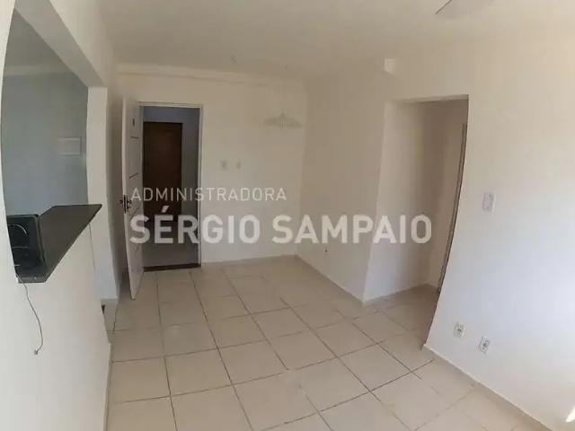 Apartamento para Venda em Lauro de Freitas/BA Caji 1 Quartos