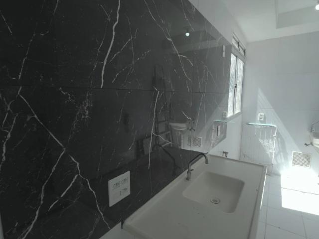 Apartamento para Venda em Lauro de Freitas/BA Caji 2 Quartos