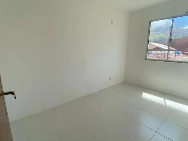 Apartamento para Venda em Lauro de Freitas/BA Caji 2 Quartos