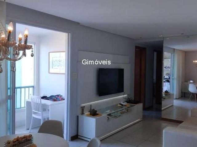 Apartamento para Venda em Lauro de Freitas/BA Centro 3 Quartos