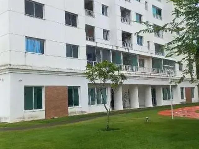 Apartamento para Venda em Lauro de Freitas/BA Centro 3 Quartos