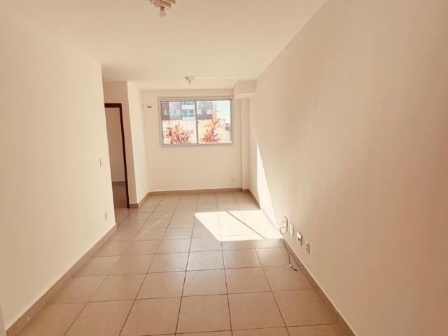 Apartamento para Venda em Lauro de Freitas/BA Centro 2 Quartos