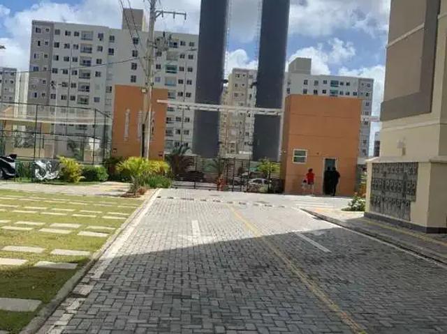 Apartamento para Venda em Lauro de Freitas/BA Centro 2 Quartos