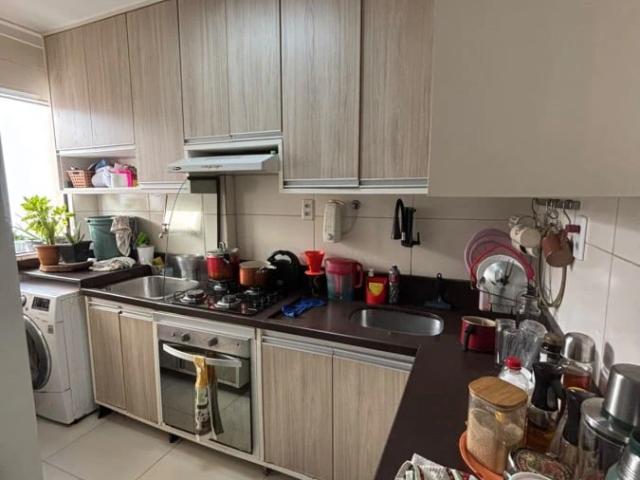 Apartamento para Venda em Lauro de Freitas/BA Centro 2 Quartos