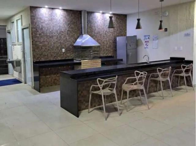 Apartamento para Venda em Lauro de Freitas/BA Centro 2 Quartos