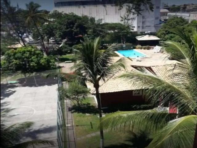 Apartamento para Venda em Lauro de Freitas/BA Estrada do Coco 2 Quartos