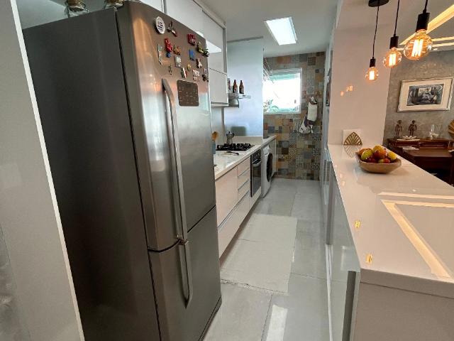 Apartamento para Venda em Lauro de Freitas/BA Pitangueiras 3 Quartos