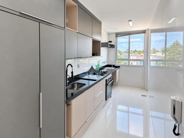 Apartamento para Venda em Lauro de Freitas/BA Pitangueiras 3 Quartos