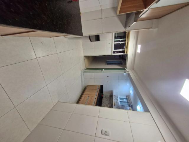 Apartamento para Venda em Lauro de Freitas/BA Pitangueiras 3 Quartos