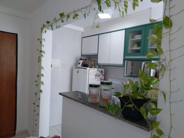 Apartamento para Venda em Lauro de Freitas/BA Quintas do Picuaia 2 Quartos
