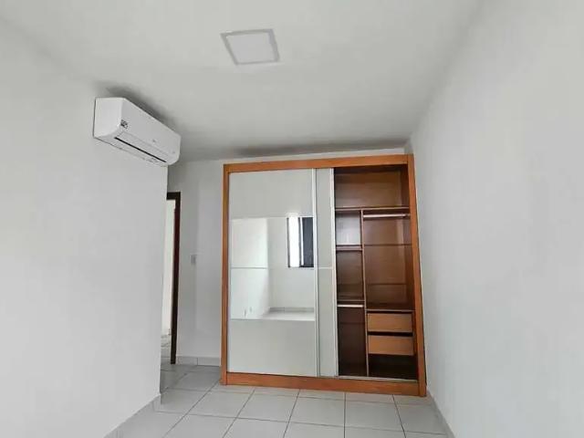 Apartamento para Venda em Lauro de Freitas/BA Recreio Ipitanga 2 Quartos