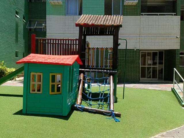 Apartamento para Venda em Lauro de Freitas/BA Recreio Ipitanga 2 Quartos