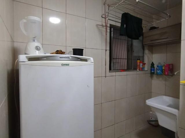 Apartamento para Venda em Lauro de Freitas/BA Recreio Ipitanga 2 Quartos