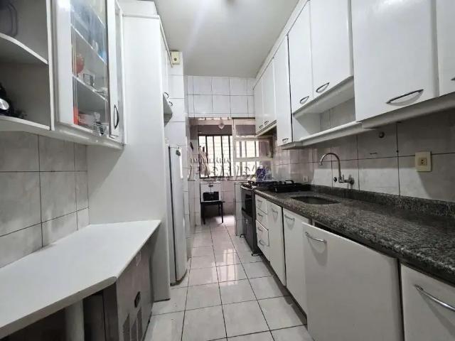 Apartamento para Venda em Londrina/PR Centro 3 Quartos
