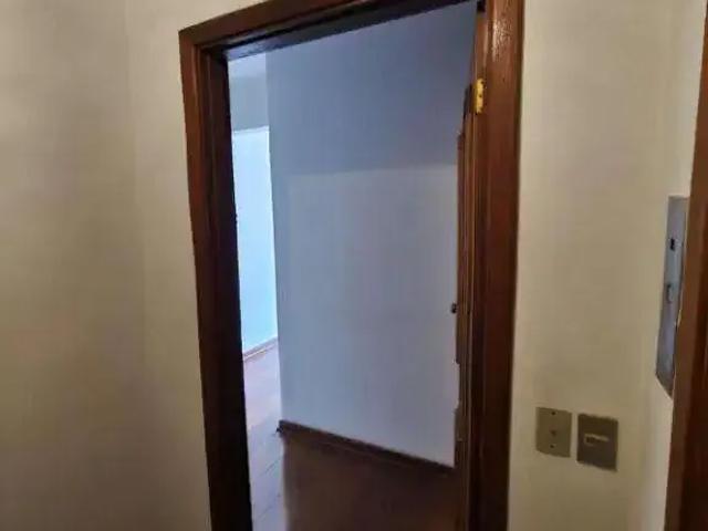 Apartamento para Venda em Londrina/PR Centro 3 Quartos