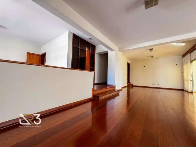 Apartamento para Venda em Londrina/PR Centro 4 Quartos