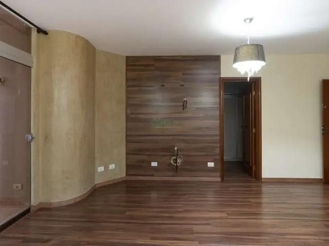 Apartamento para Venda em Londrina/PR Centro 4 Quartos