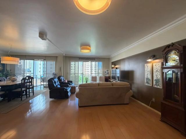Apartamento para Venda em Londrina/PR Centro 4 Quartos