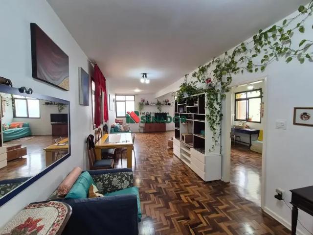 Apartamento para Venda em Londrina/PR Centro 4 Quartos