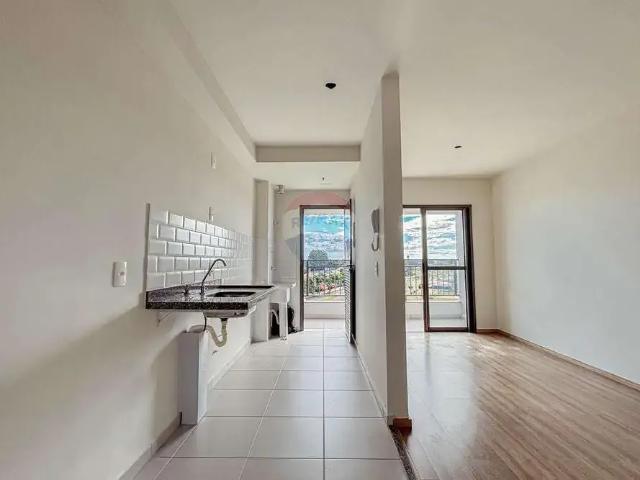 Apartamento para Venda em Londrina/PR Aurora 3 Quartos