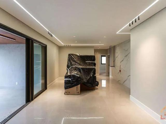 Apartamento para Venda em Londrina/PR Gleba Fazenda Palhano 3 Quartos