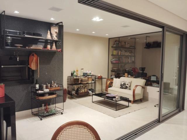 Apartamento para Venda em Londrina/PR Gleba Fazenda Palhano 3 Quartos
